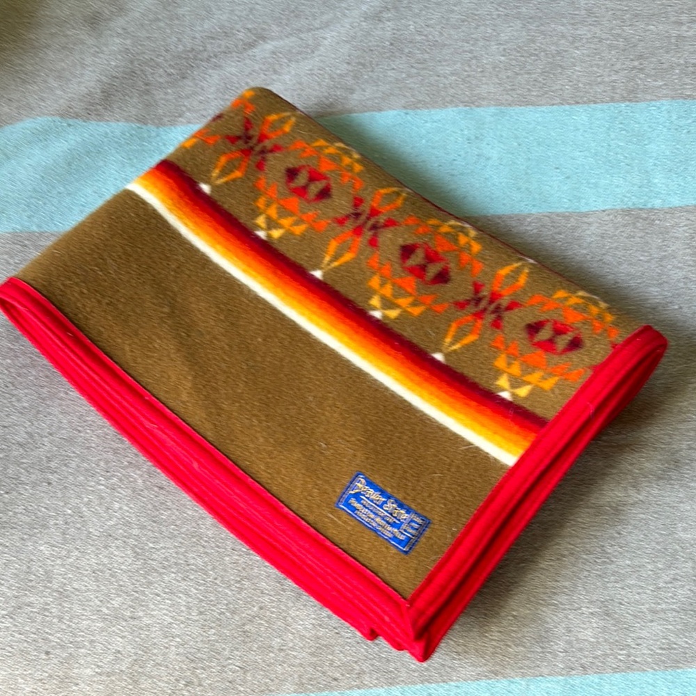 Pendleton Wool Blanket with Red and Brown Pattern